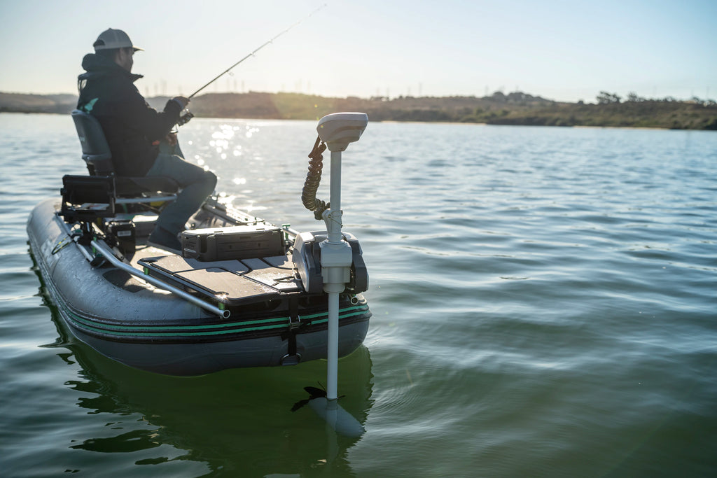 //newportvessels.com/cdn/shop/files/11052024_Newport_TrollingMotorMount_NS130_Lagoon_JBF01063_1024x